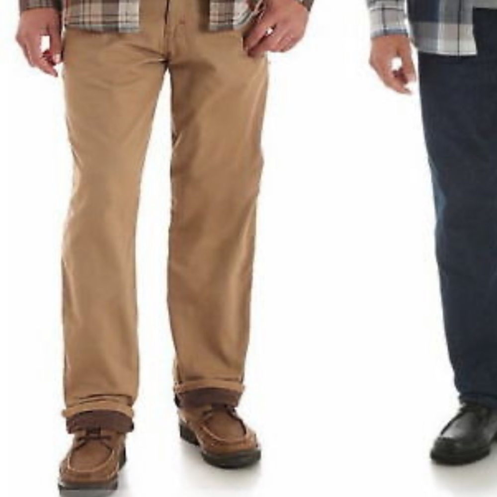 NWT Wrangler Fleece Lined Carpenter pants